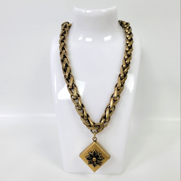 LOFT Jewelry - Anne Taylor LOFT Snake Links Colar Necklace